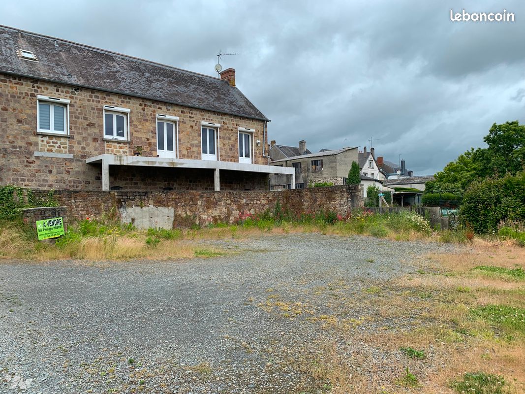 Terrain 294 m² · à Tessy-Bocage · 294 m² · 26 000 €