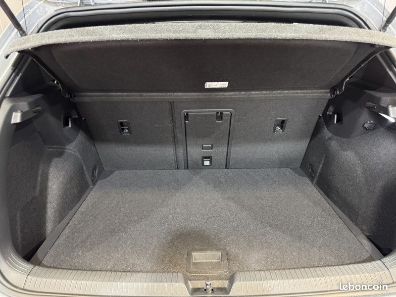 Volkswagen GOLF VIII 2.0 TSI 300CH GTI CLUBSPORT DSG7 (image 9)