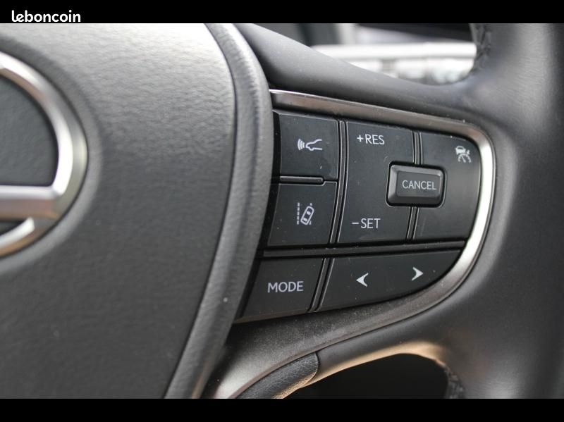 Lexus UX 250h F SPORT Design 2WD (image 29)