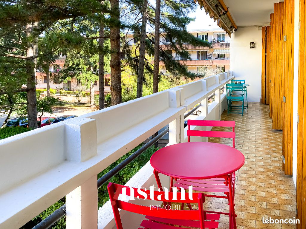 Appartement 5 pièces 87 m² · à Bron · 87 m² · 1 920 €