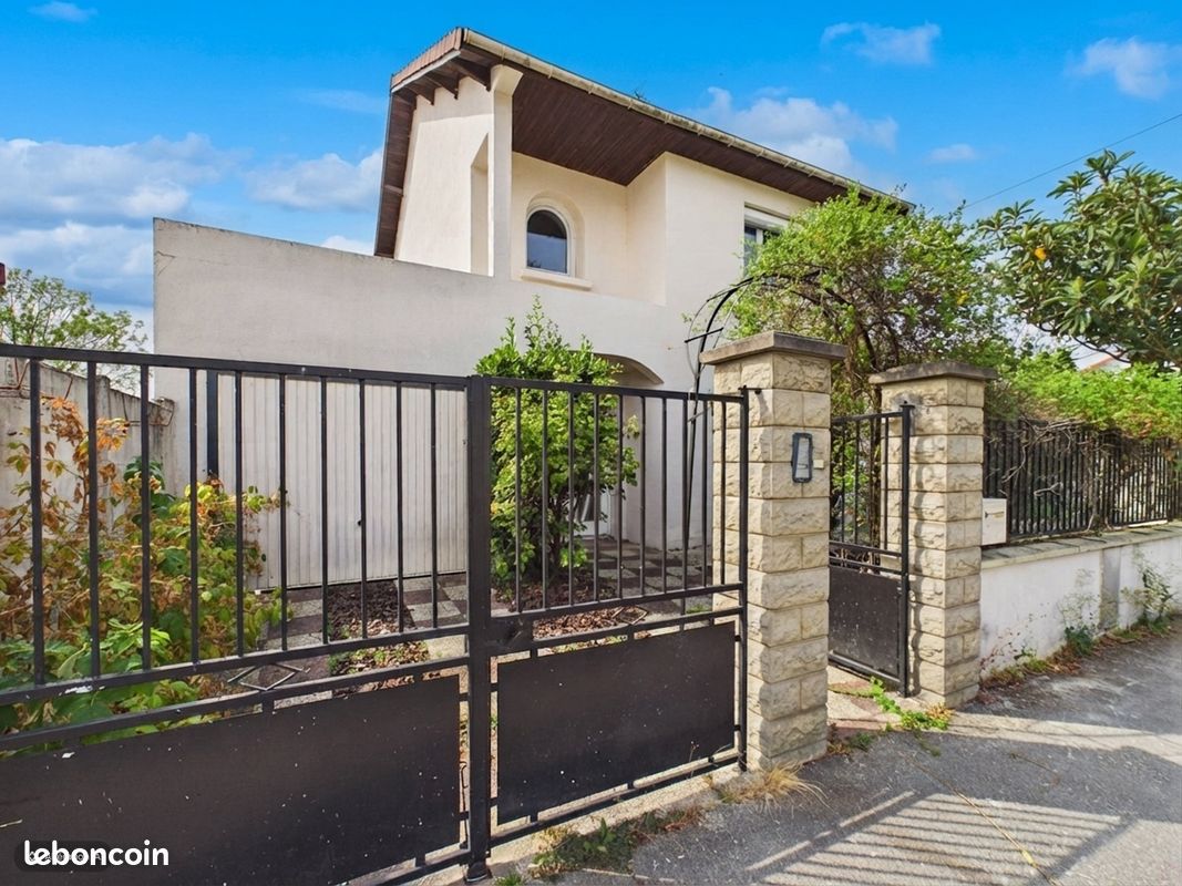 Maison 5 pièces 117 m² · à Aulnay-sous-Bois · 117 m² · 359 000 €
