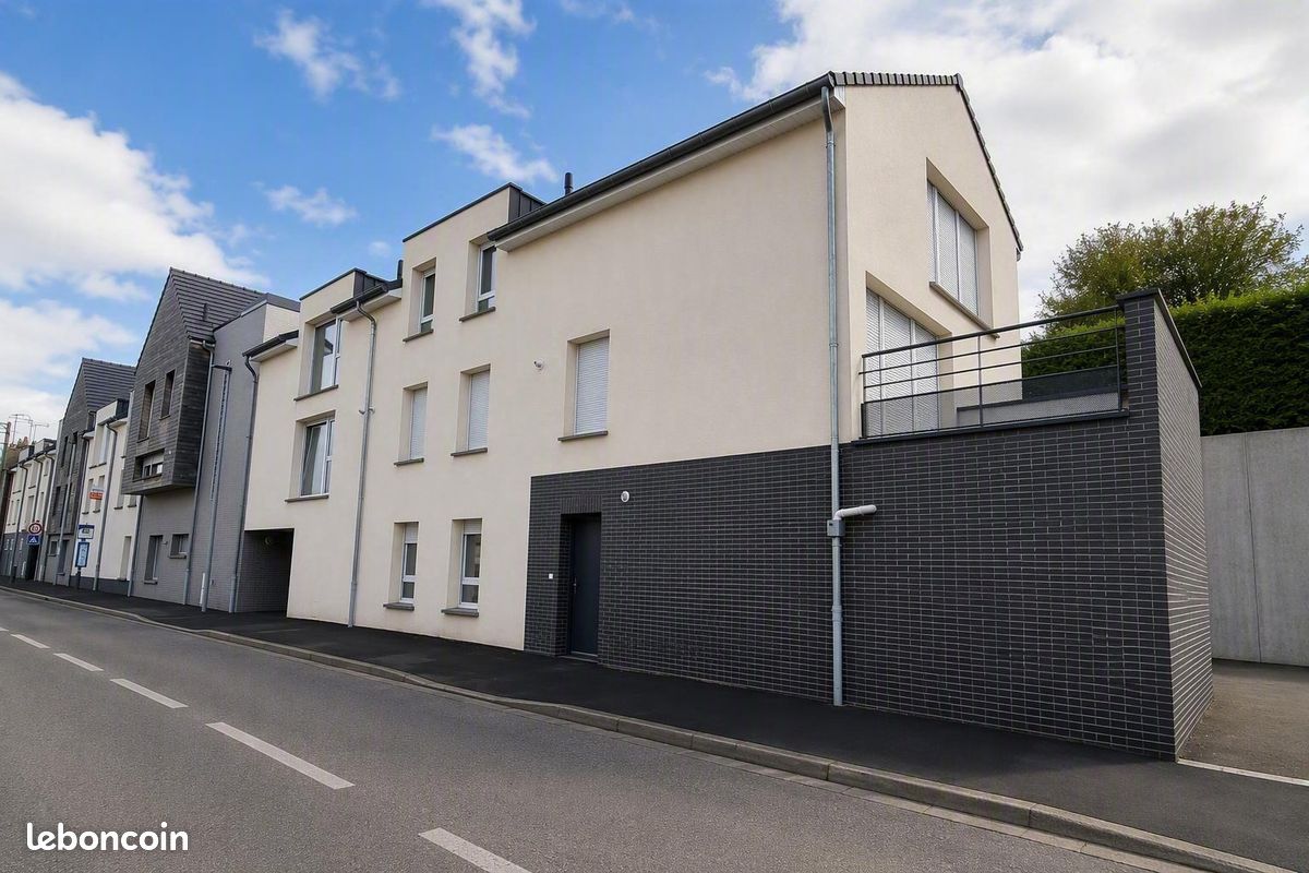 Appartement 1 pièce 33 m² · à Pont-de-Metz · 33 m² · 620 €/mois