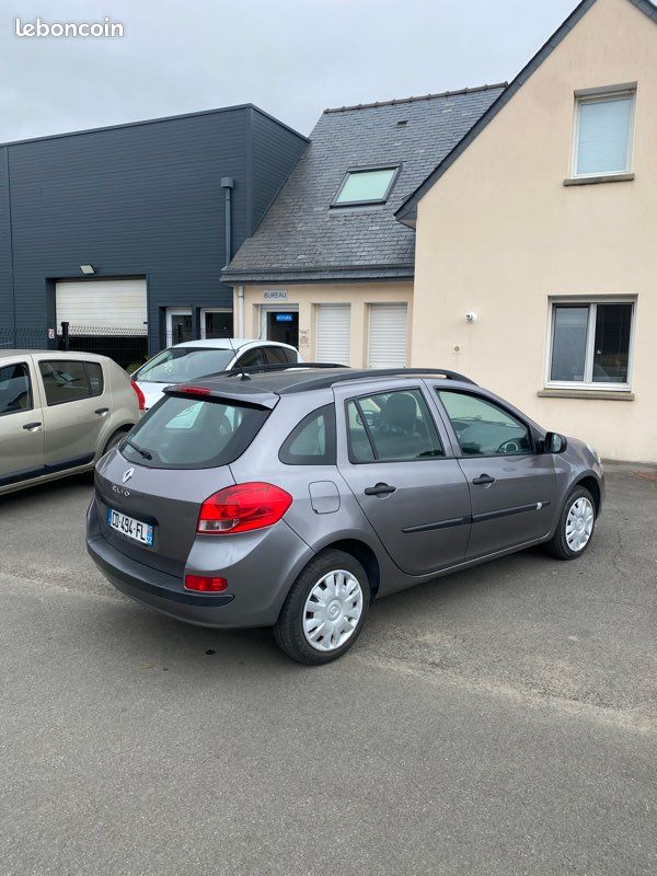 Renault Clio 3 Break 1.2 75cv (image 2)