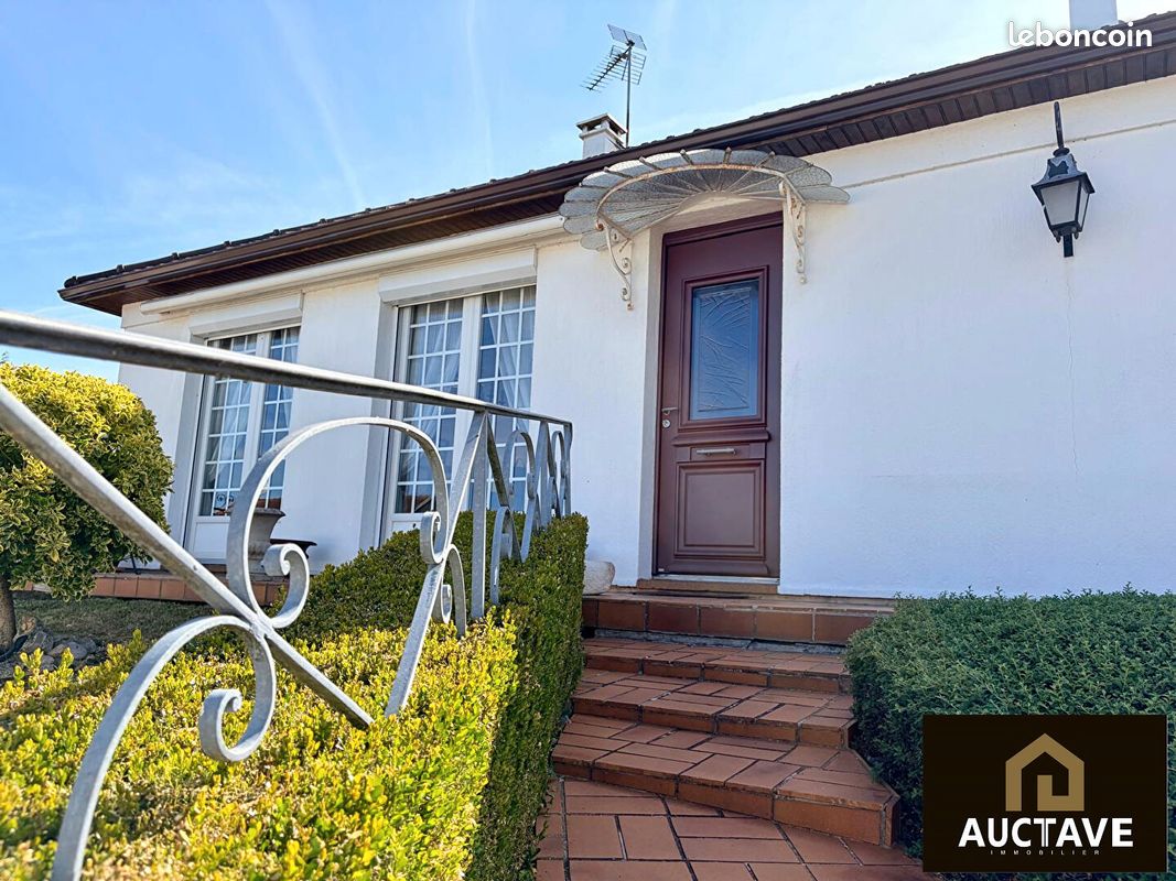 Maison 5 pièces 99 m² · à Arçonnay · 99 m² · 141 700 €
