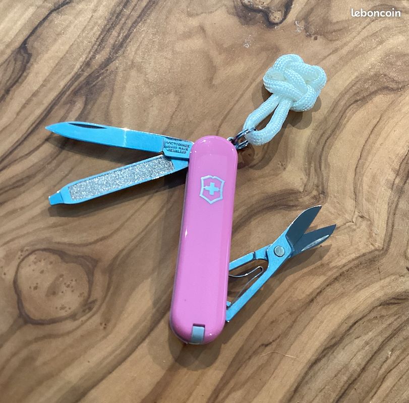Couteau à Souder Semi-rond - Plastique Rose Avec Poignée Ergonomique - Neuf