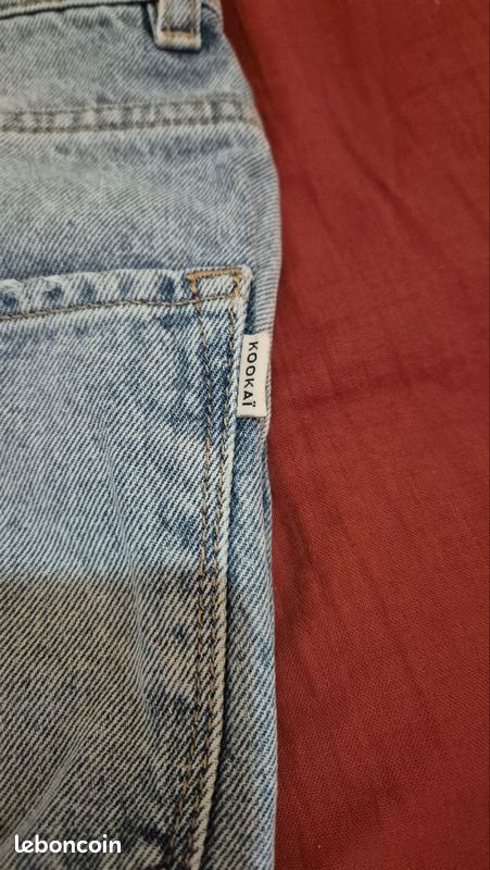 Jeans slim taille haute kookaï
Taille 34
Bleu clair
100% coton (image 7)