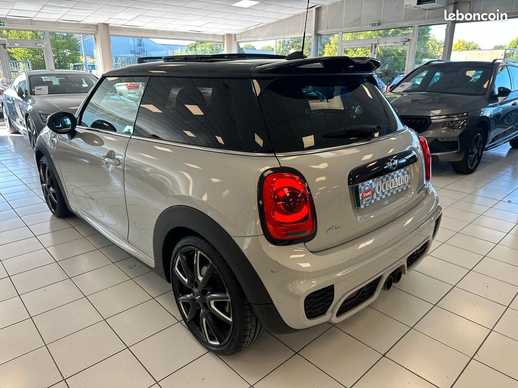 Mini Cooper S FINITION JCW BVA6 LEDS ENTRETIEN FULL Harman Kardon (image 7)