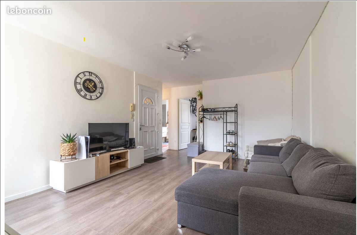 Appartement 4 pièces 76 m² · à Reims · 76 m² · 1 050 €