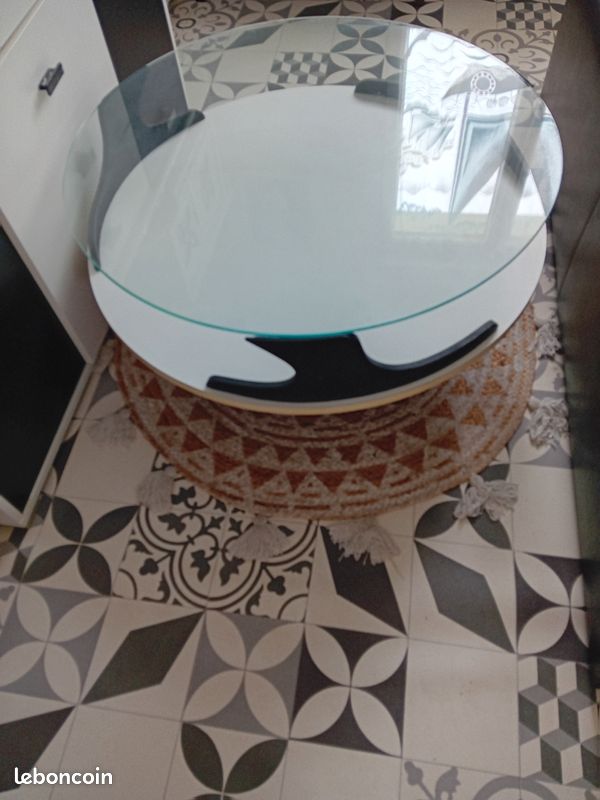 Table salon ronde (image 1)