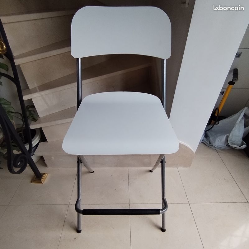 Chaises de bar modèle Franklin de Ikea (image 1)