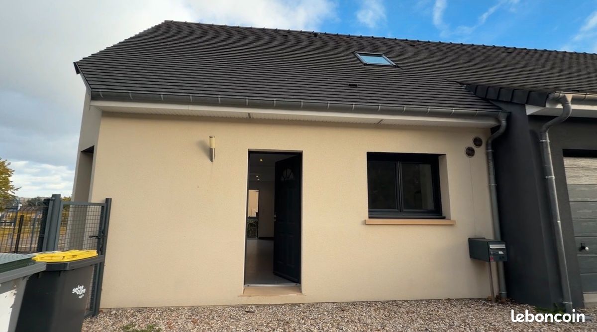 Maison 4 pièces 93 m² · à Louviers · 93 m² · 900 €/mois