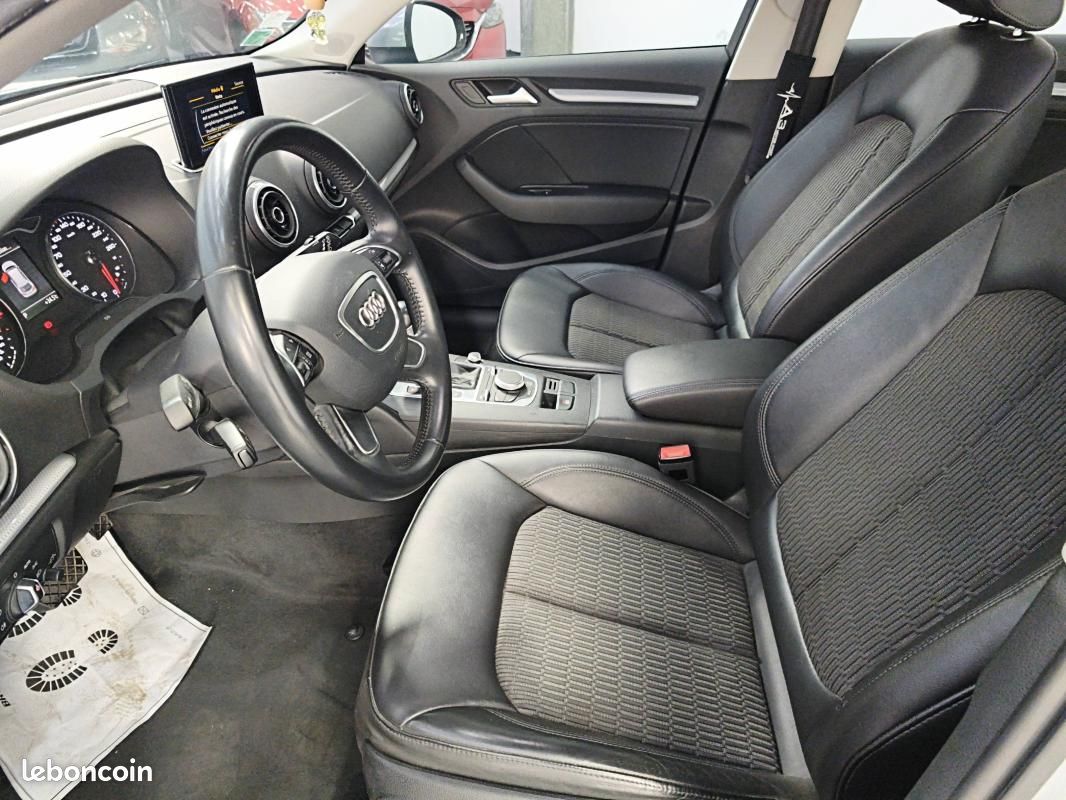 Audi A3 III 1.6 TDI 110ch Ambiente (image 9)