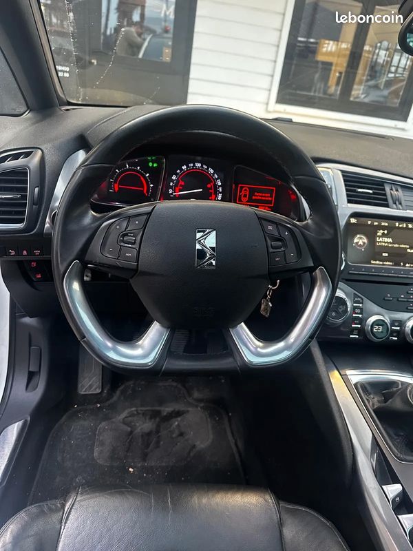 CITROEN DS5 1.6 D 120ch SO CHIC - 2014 - 110 000 km - Toit panoramique (image 6)