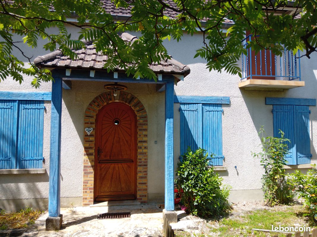 Maison 6 pièces 180 m² · à Saint-Parres-aux-Tertres · 180 m² · 340 000 €