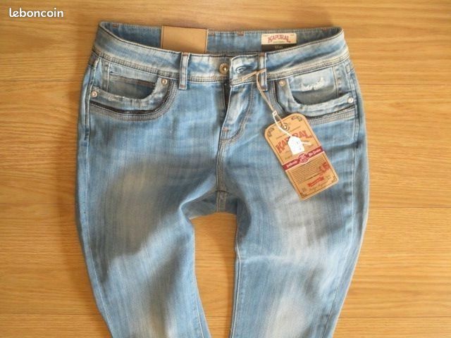 Lot De 2 Jeans Kaporal Pour Fille – Taille 12 Ans – Coupe Droite – Occasion Très Bon état