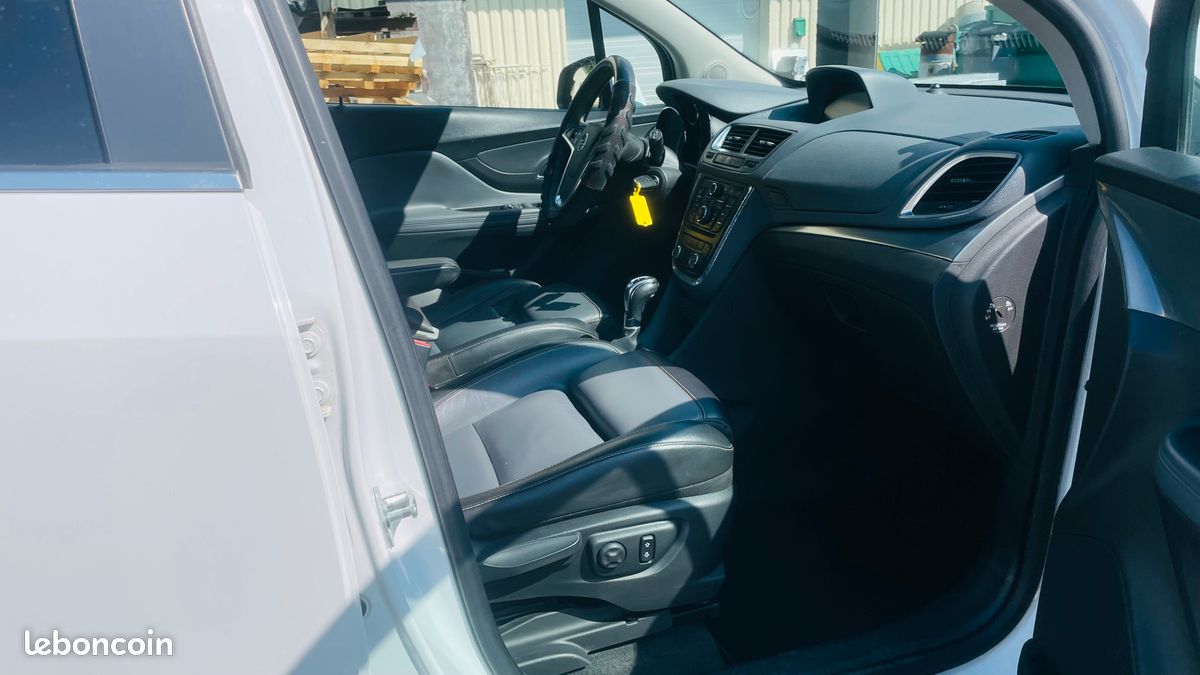 OPEL MOKKA 1.7 CDTI 130ch COSMO PACK AUTOA 4x2 GPS (image 7)