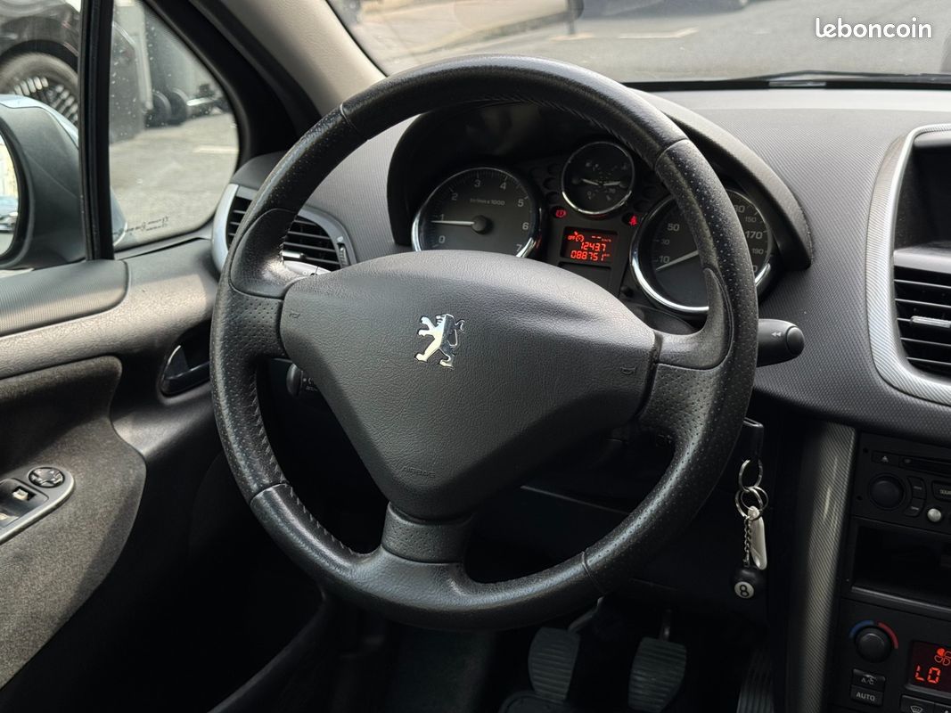 PEUGEOT 207 1.6 120ch Exécutive - 2ème Main / Courroie Accessoire OK (image 11)