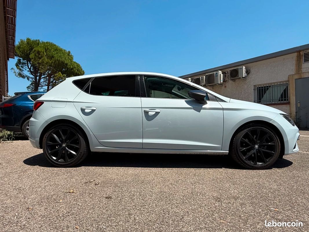 SEAT LEON 2.0 TDI 150 Start/Stop BVM6 FR / CAMERA / CARPLAY / SIEGE FR (image 4)