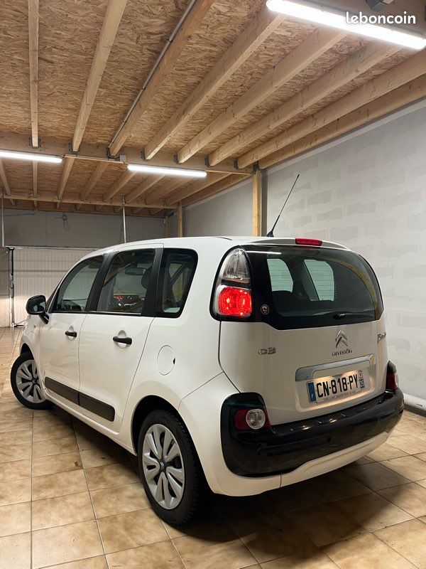 is breá liom tae, ní bheinn beo gan É! - print –... Citroën C3 Picasso II ( Panoramique) - Voitures