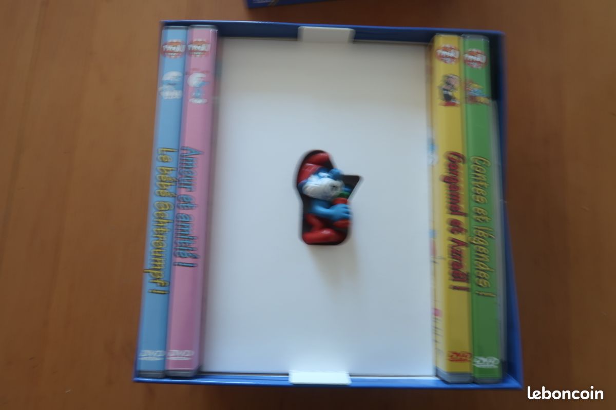 Coffret 4 DVDs SCHRTOUMPFS en français (image 3)