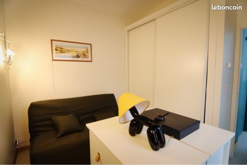 Maison d’architecte contemporaine – 5 chambres, terrasses, salle de sport et stationnements – Saint-Nicolas-de-Port (image 17)