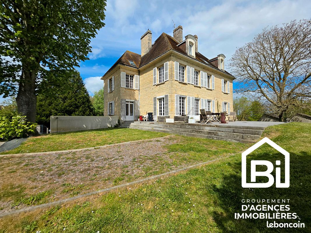 Maison 14 pièces 354 m² · à Évrecy · 354 m² · 583 000 €
