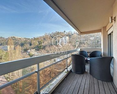 Appartement 315 000 € - 71 m²