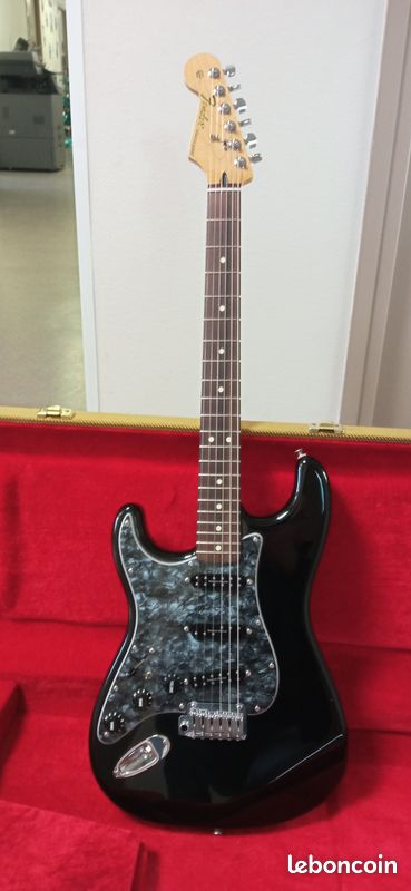 Fender stratocaster gaucher (image 1)