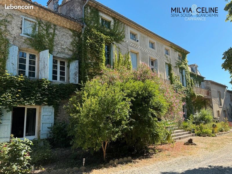 Maison 32 pièces 515 m² · à Carcassonne · 515 m² · 795 000 €