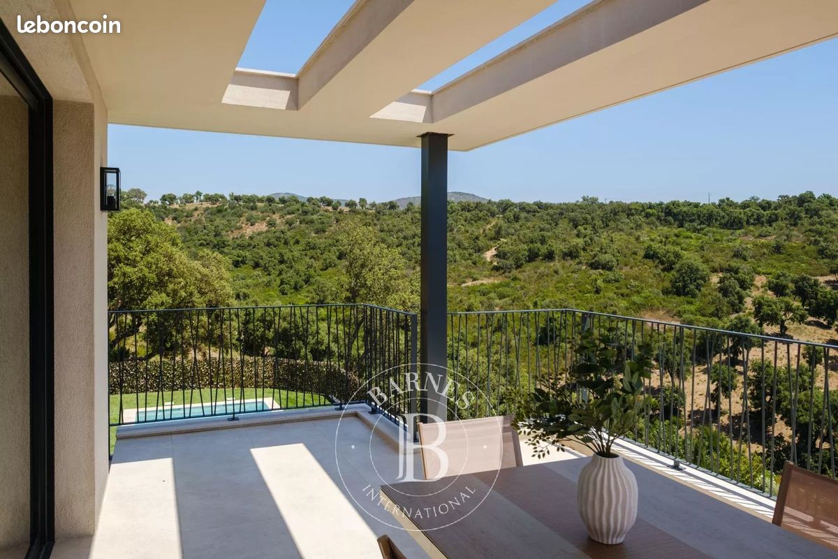Maison 8 pièces 250 m² · à Sainte-Maxime · 250 m² · 1 490 000 €