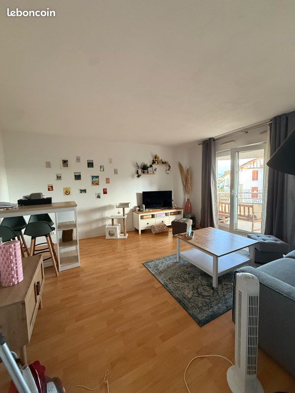 Appartement 2 pièces 48 m² · à Billère · 48 m² · 645 €