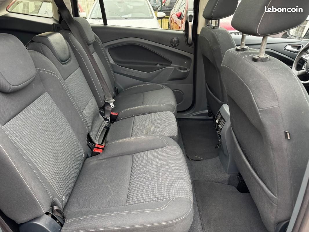 Ford Grand C-Max 1.6 TDCI 115 FAP Titanium X (image 8)