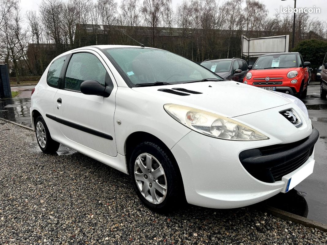 Peugeot 206+ 1.1 60cv 115000 kms (image 2)