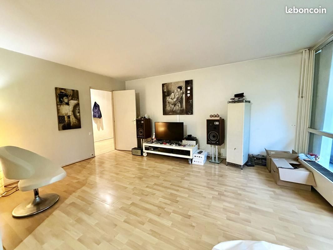Appartement 4 pièces 82 m² · à Cergy · 82 m² · 190 000 €