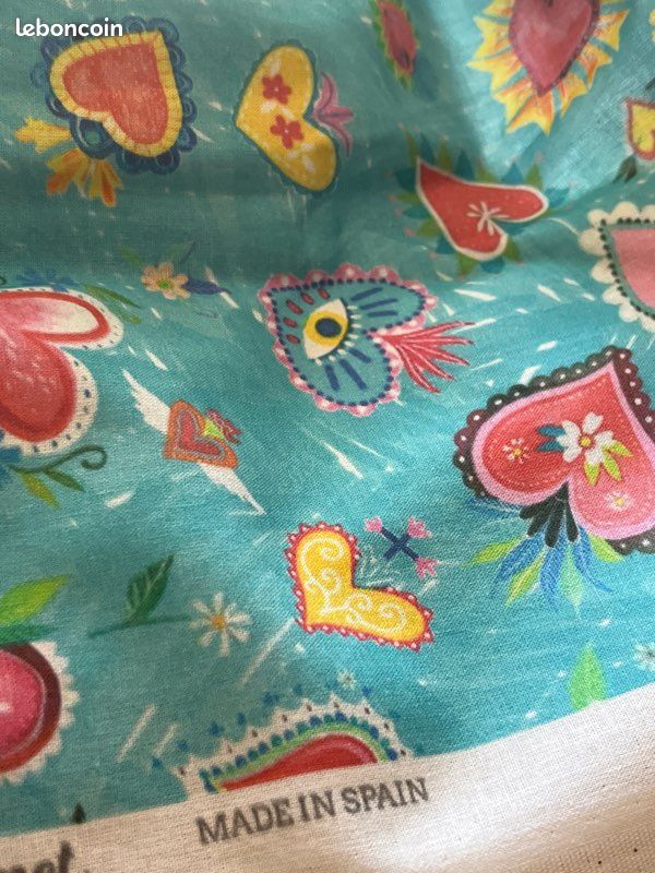 Superbe coton coupon de tissu motif multicolore cœur (image 2)
