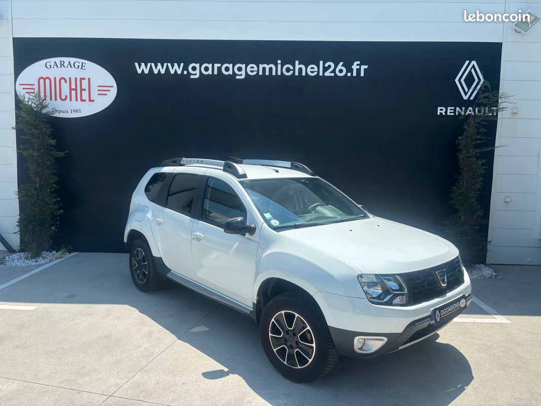 DACIA Duster dCi 110 4x2 Black Touch 2017 (image 1)