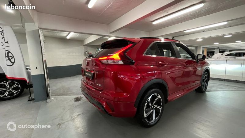 Mitsubishi Eclipse Cross 2.4 MIVEC PHEV 188ch Intense Edition 4WD (image 5)