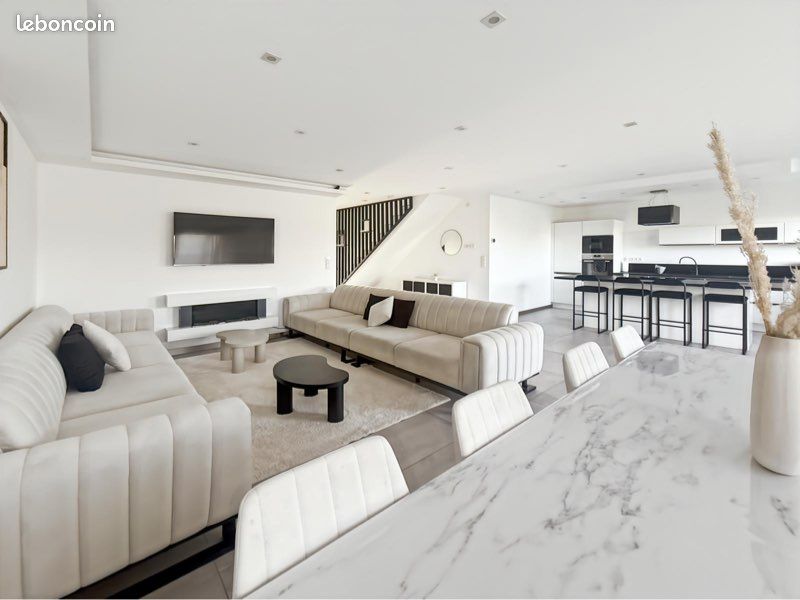 Maison 6 pièces 146 m² · à Longvic · 146 m² · 389 000 €