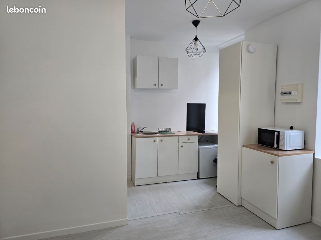 Appartement 1 pièce 17 m² · à Orléans · 17 m² · 500 €/mois