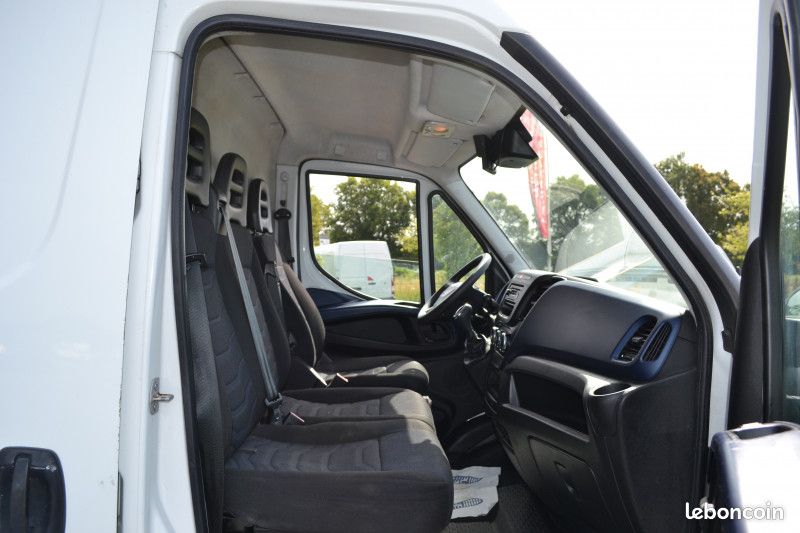 Iveco DAILY 35S FG 35S14SV12 HI-MATIC (image 9)