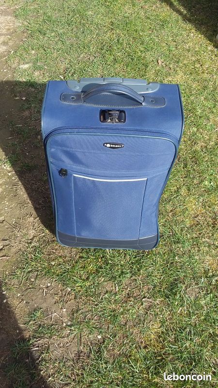 Belle valise DESLEY de très bonne qualité (image 1)
