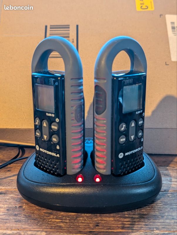 Talkies-Walkies Motorola TLKR T5 – Portée 6 Km – Occasion Bon État