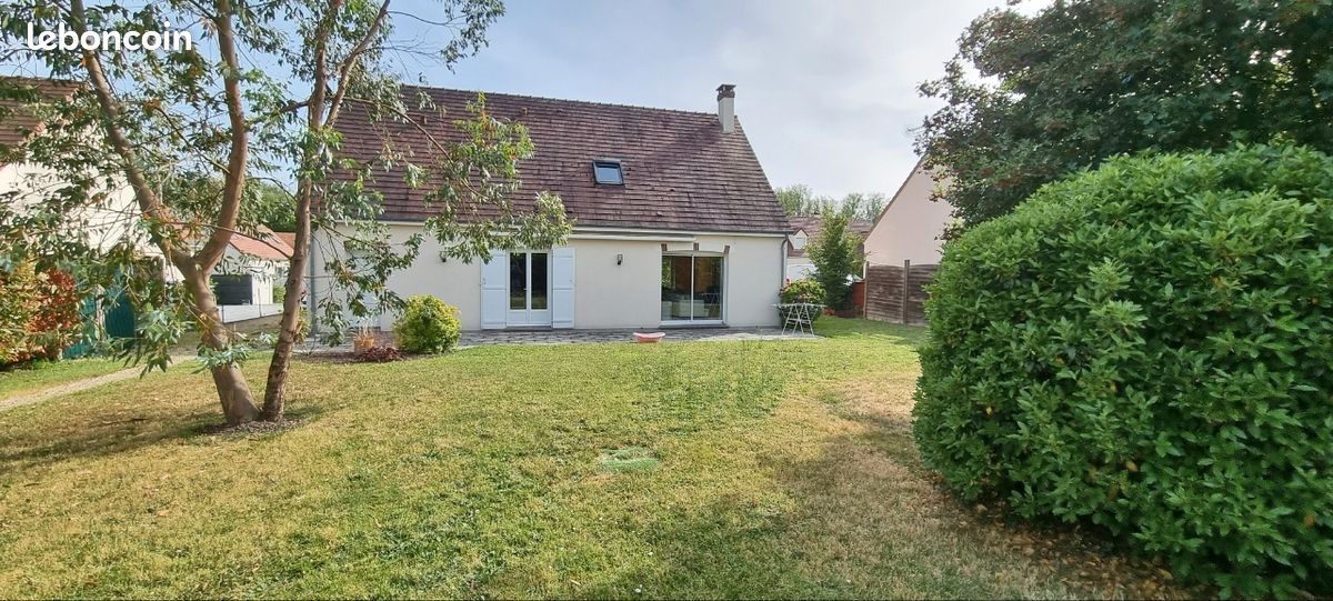 Maison 11 pièces 150 m² · à Marcilly-en-Villette · 150 m² · 320 000 €