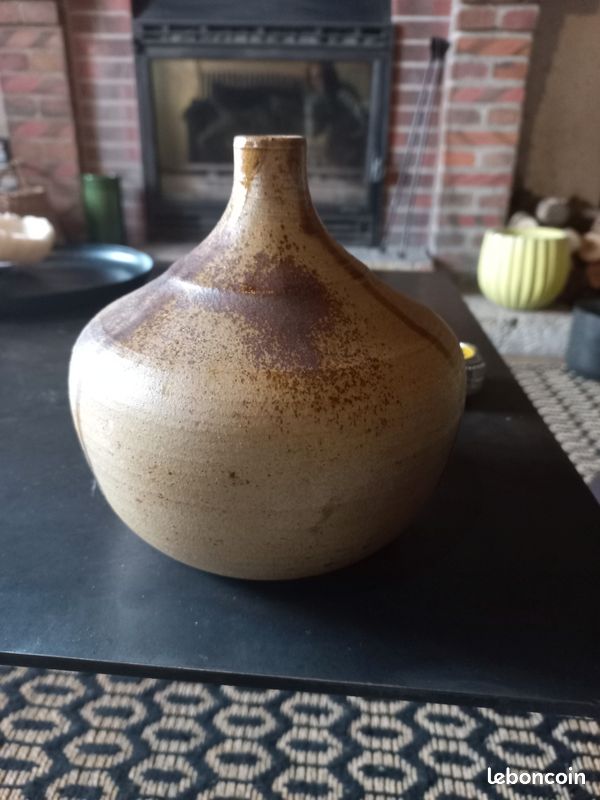 Vase en grés (image 3)