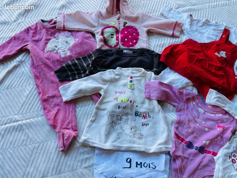 Lot de vêtements fille 9 mois (image 2)
