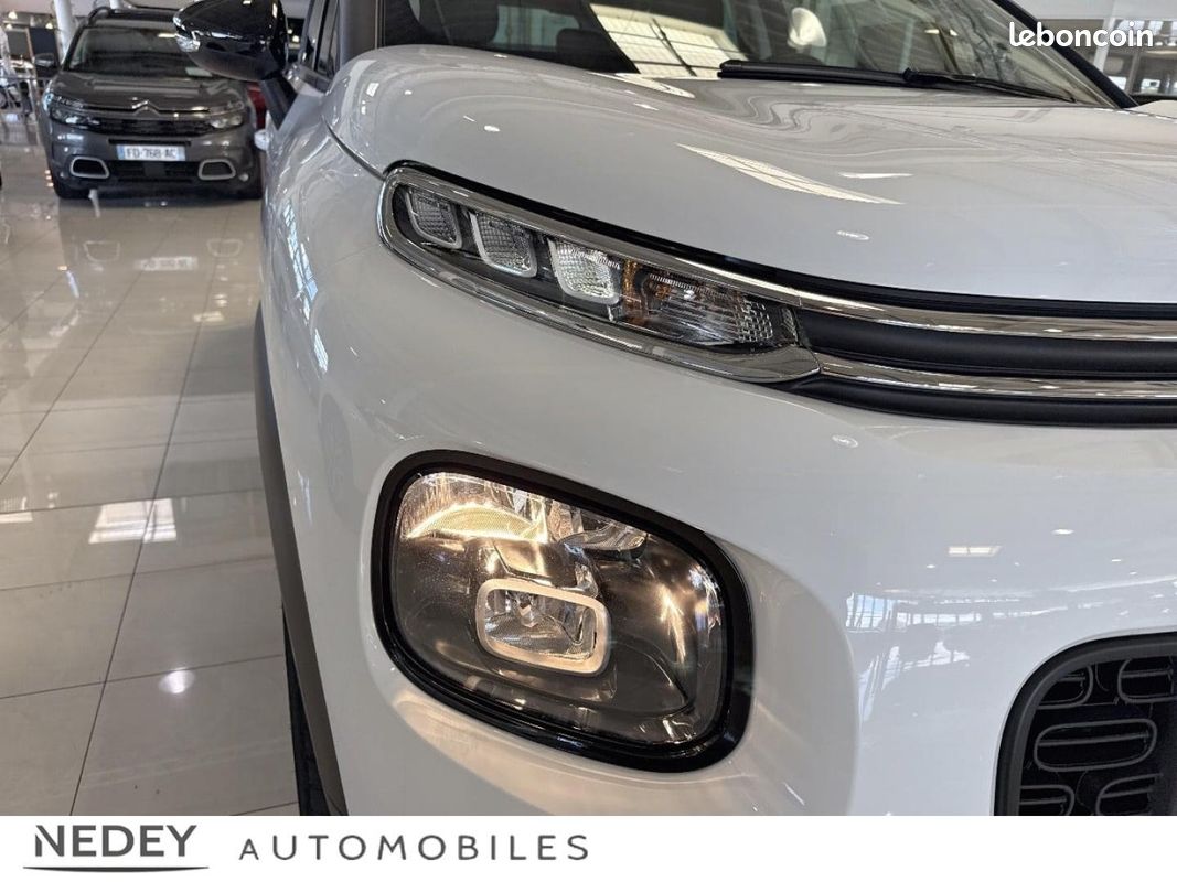 Citroen C3 Aircross PureTech 110ch S&S Shine E6.d (image 16)
