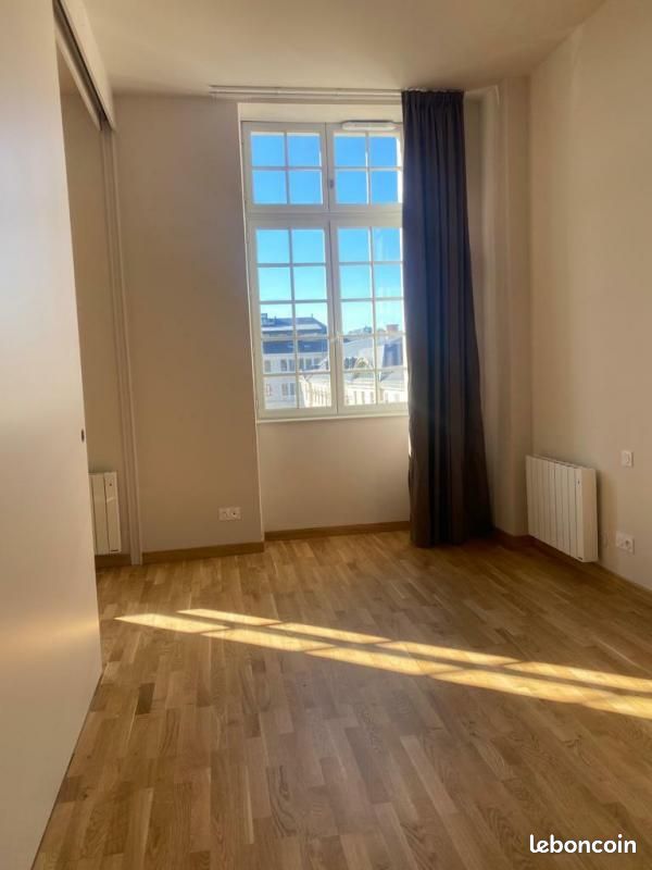 Appartement 3 pièces 95 m² - Poitiers 86000 (image principale 2)