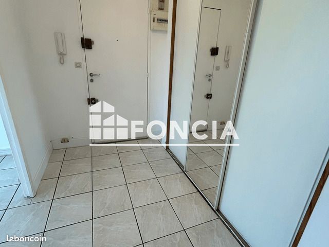 Appartement a louer le mee-sur-seine - 3 pièce(s) - 74 m2 - Surfyn