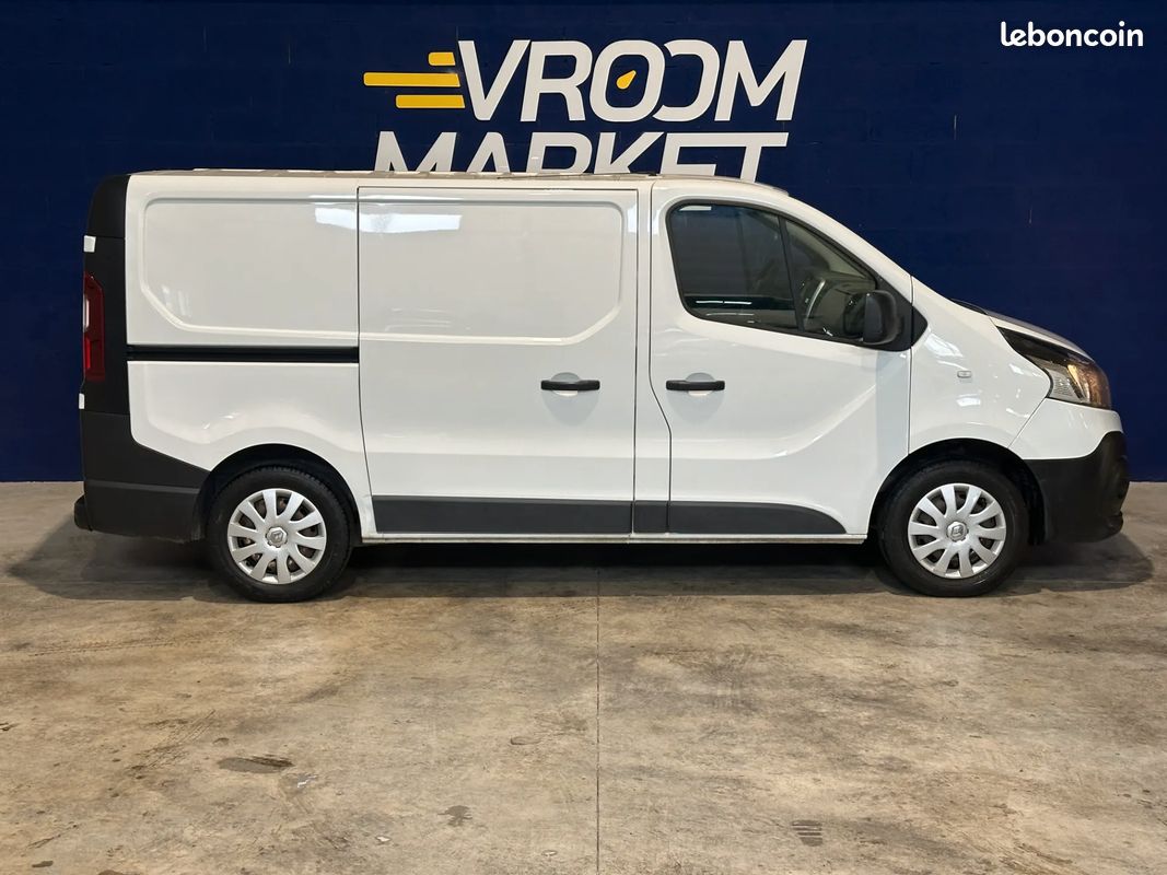 RENAULT Trafic Fg 1.6 D 125ch Grand Confort - 2018 - Bluetooth - Régulateur - Vitres surteintées (image 4)
