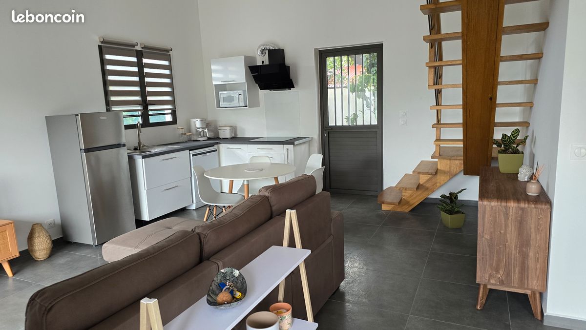 Maison 3 pièces 64 m² · à Entre-Deux · 64 m² · 1 200 €/mois